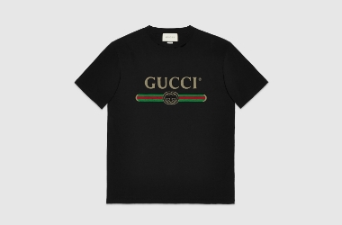 グッチ ロゴTシャツ