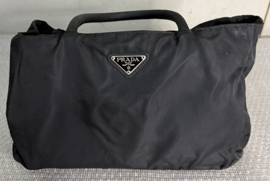 PRADA ナイロン トートバッグ／ハンドバッグ